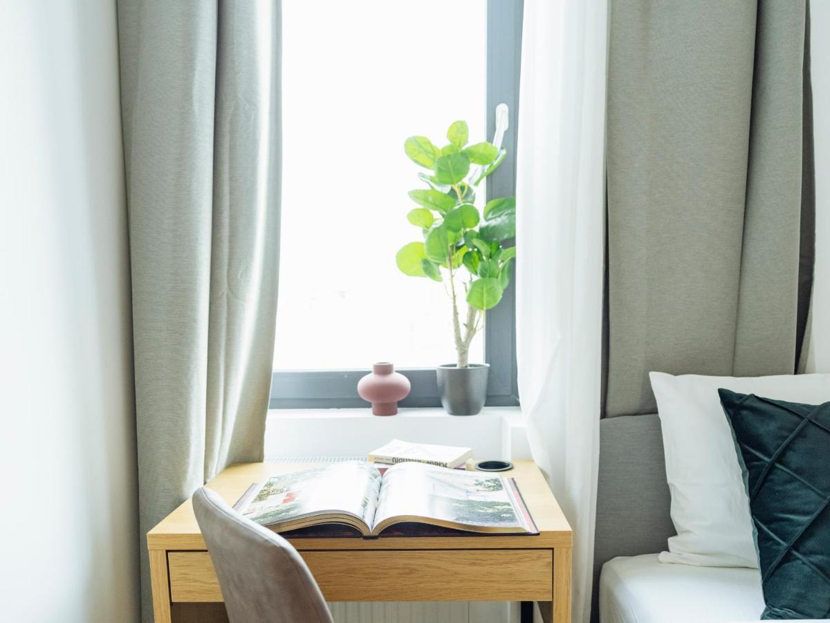 Sunny 2Br Flat - Top Location - Amazing Balcony Bucureşti Ngoại thất bức ảnh