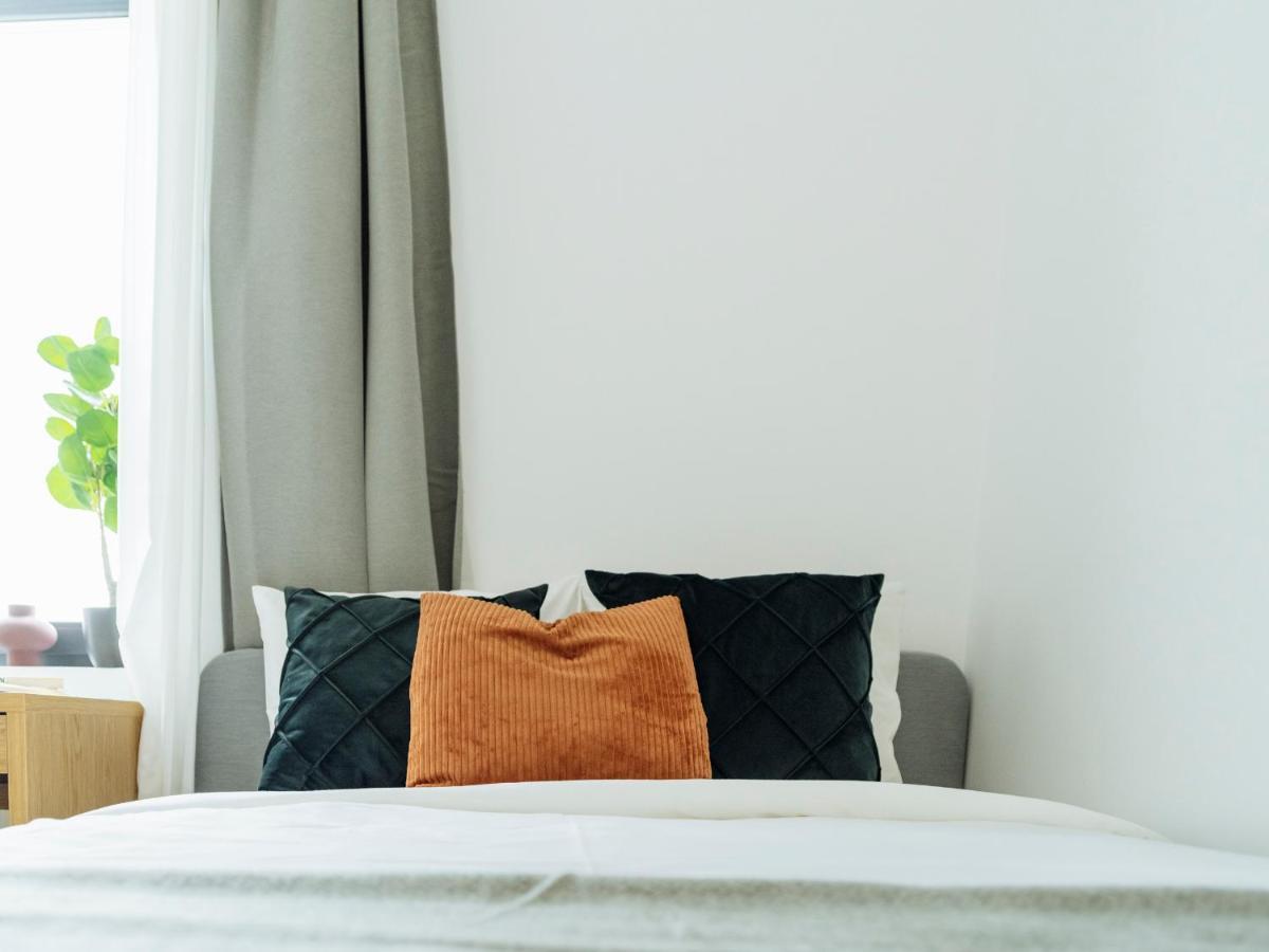 Sunny 2Br Flat - Top Location - Amazing Balcony Bucureşti Ngoại thất bức ảnh