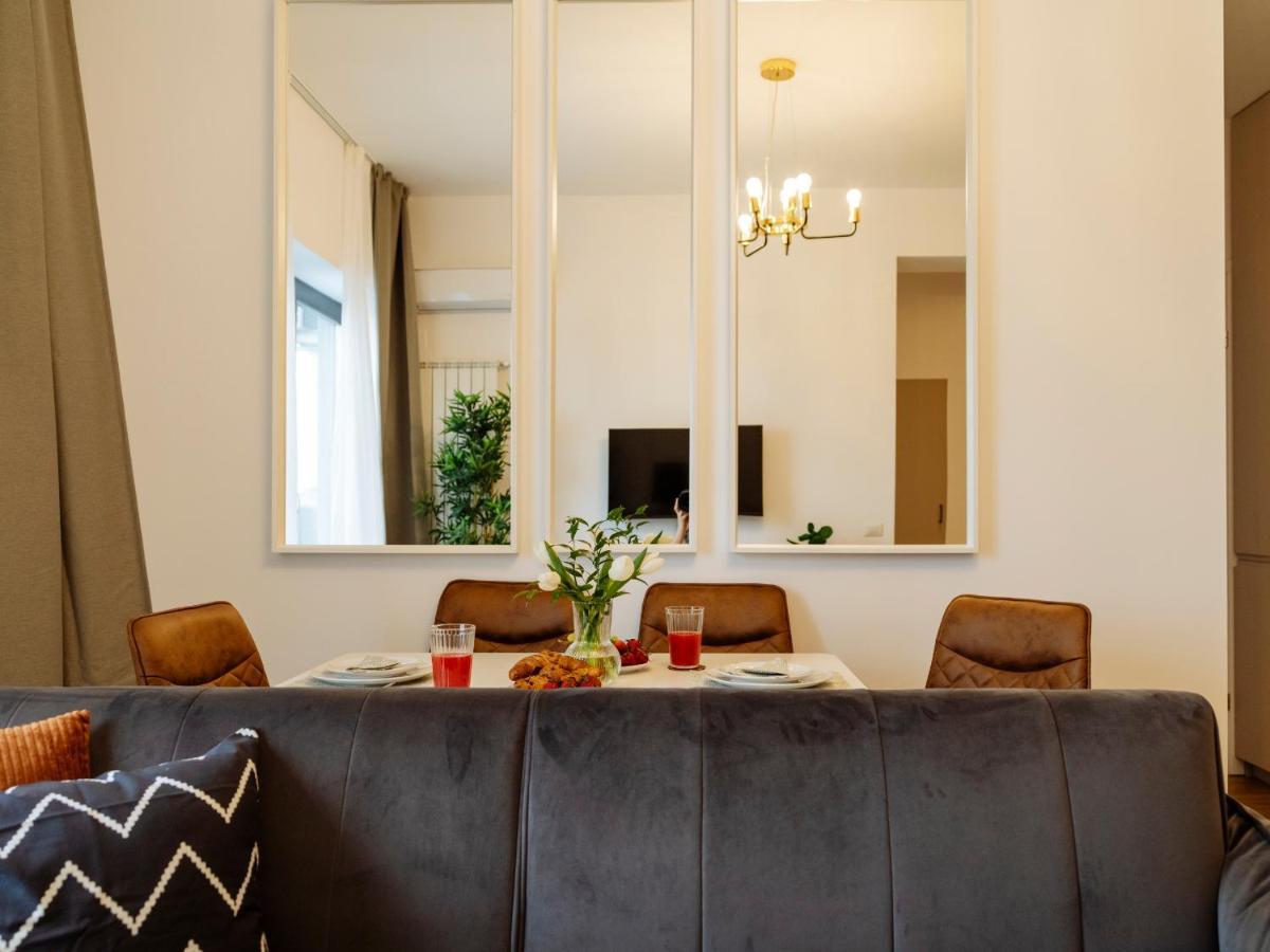Sunny 2Br Flat - Top Location - Amazing Balcony Bucureşti Ngoại thất bức ảnh