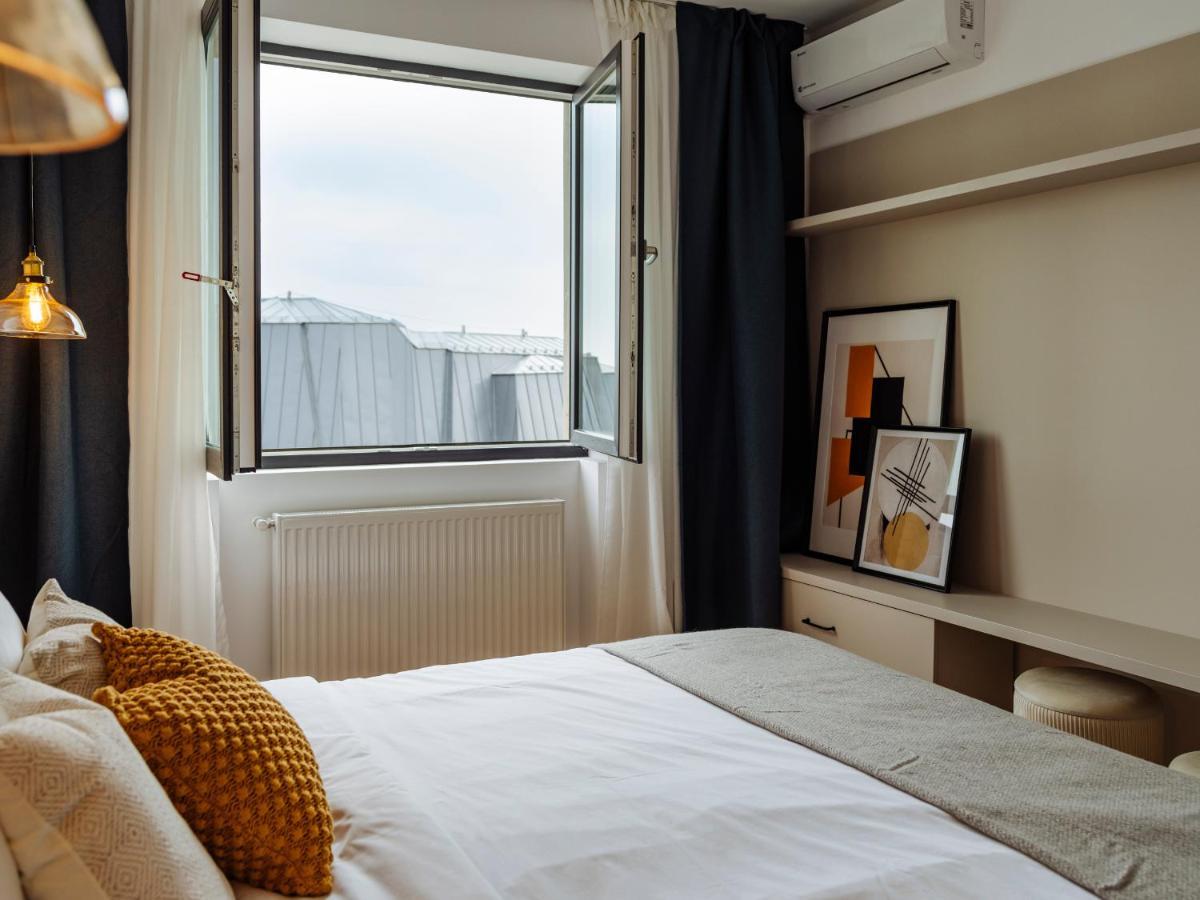 Sunny 2Br Flat - Top Location - Amazing Balcony Bucureşti Ngoại thất bức ảnh