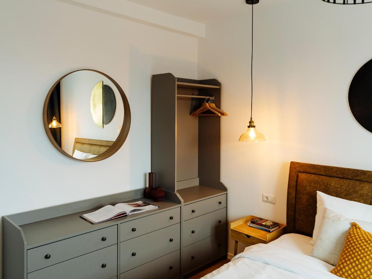 Sunny 2Br Flat - Top Location - Amazing Balcony Bucureşti Ngoại thất bức ảnh